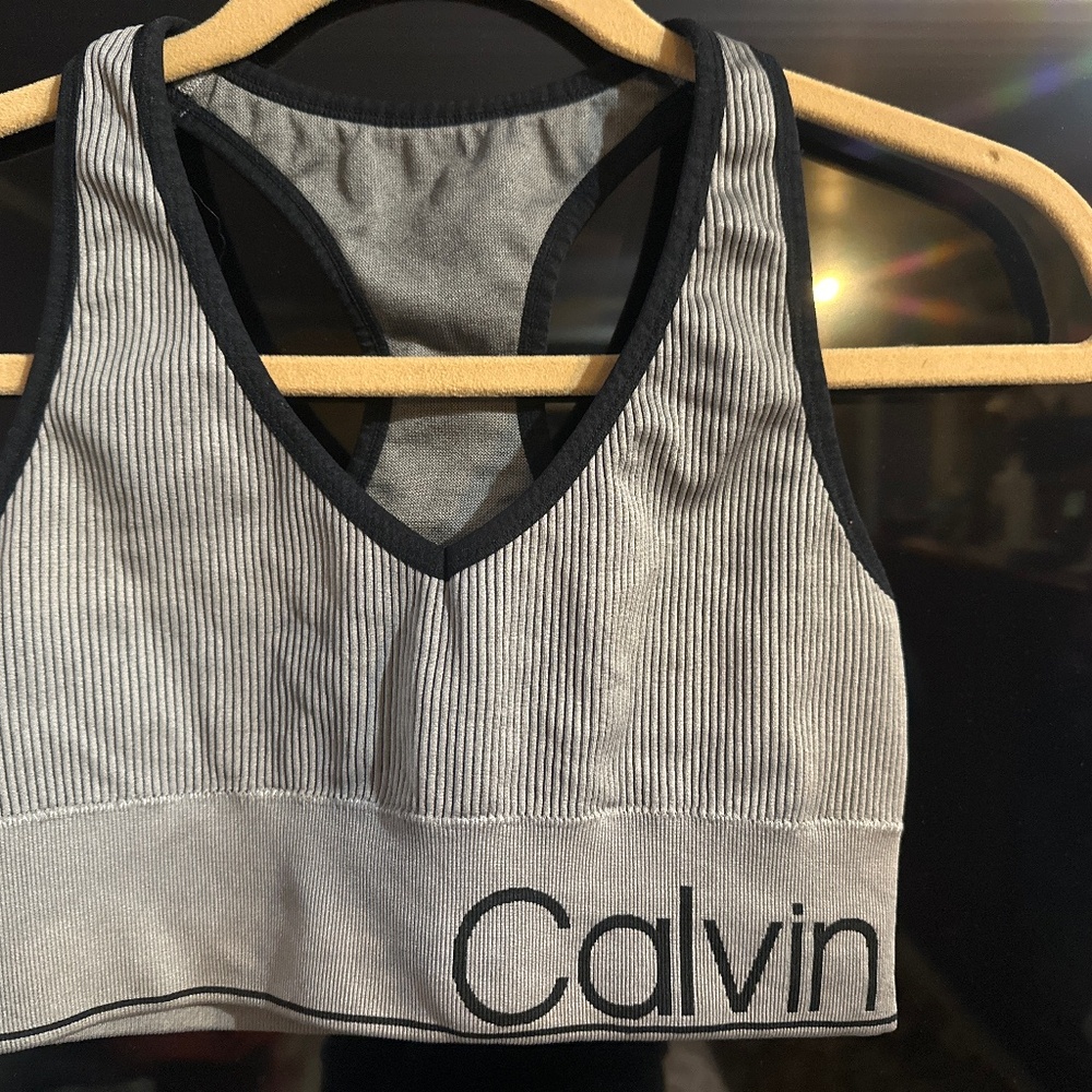 Calvin Klein Performance Womens sports bra